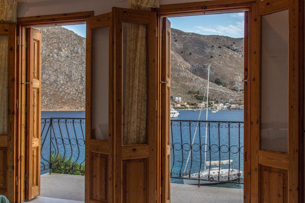 Captain George Apartment Symi Exterior photo